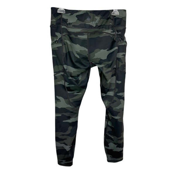 Athleta Green and Black Camo Contender 7/8 Tight Leggings Size Medium - Picture 2 of 10